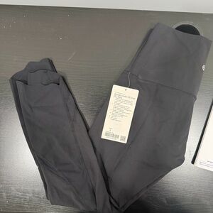 NWT lululemon wunder under cropped black scalloped pants size 6